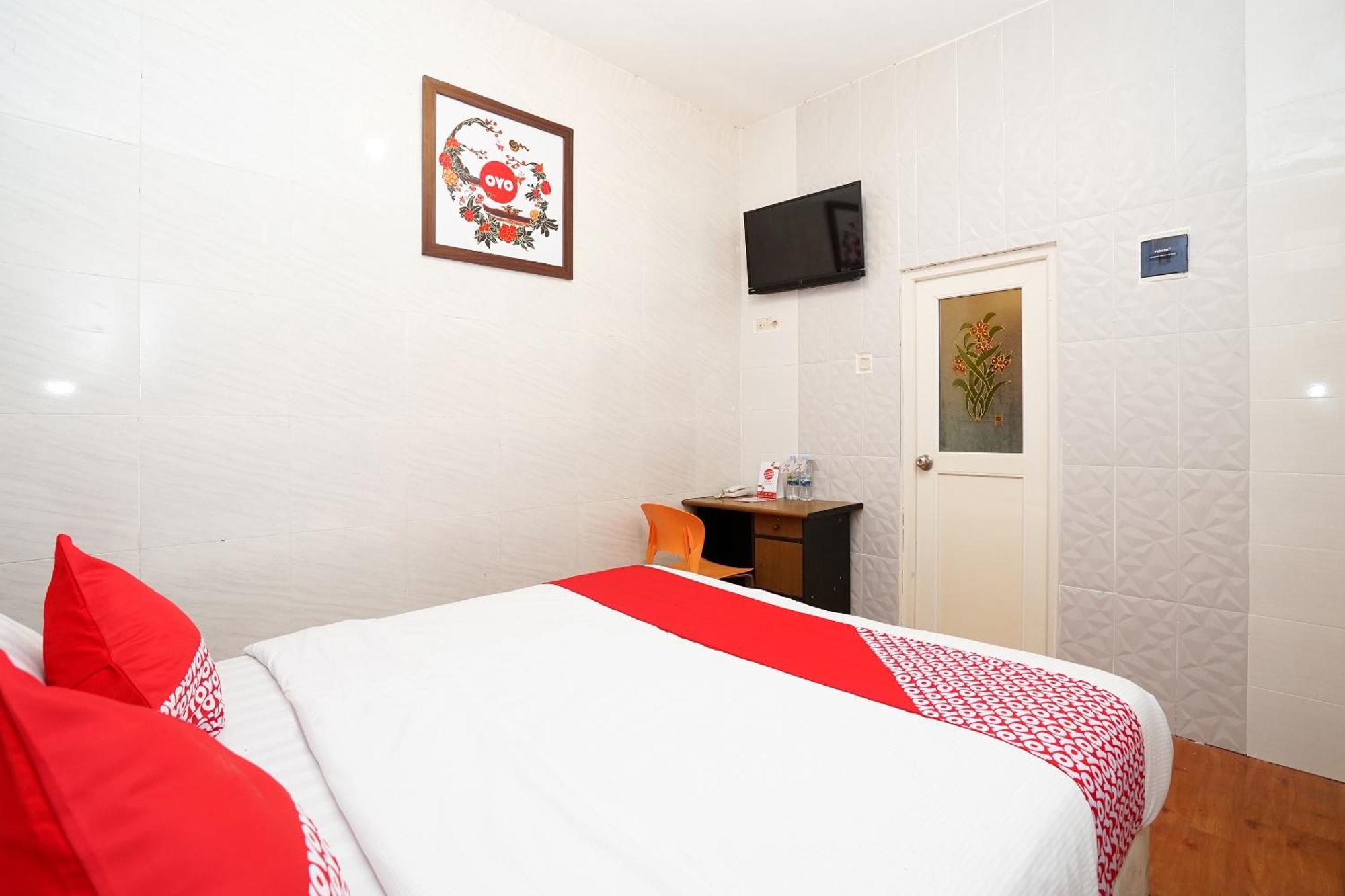 Oyo 425 Mojokerto Guesthouse Dış mekan fotoğraf