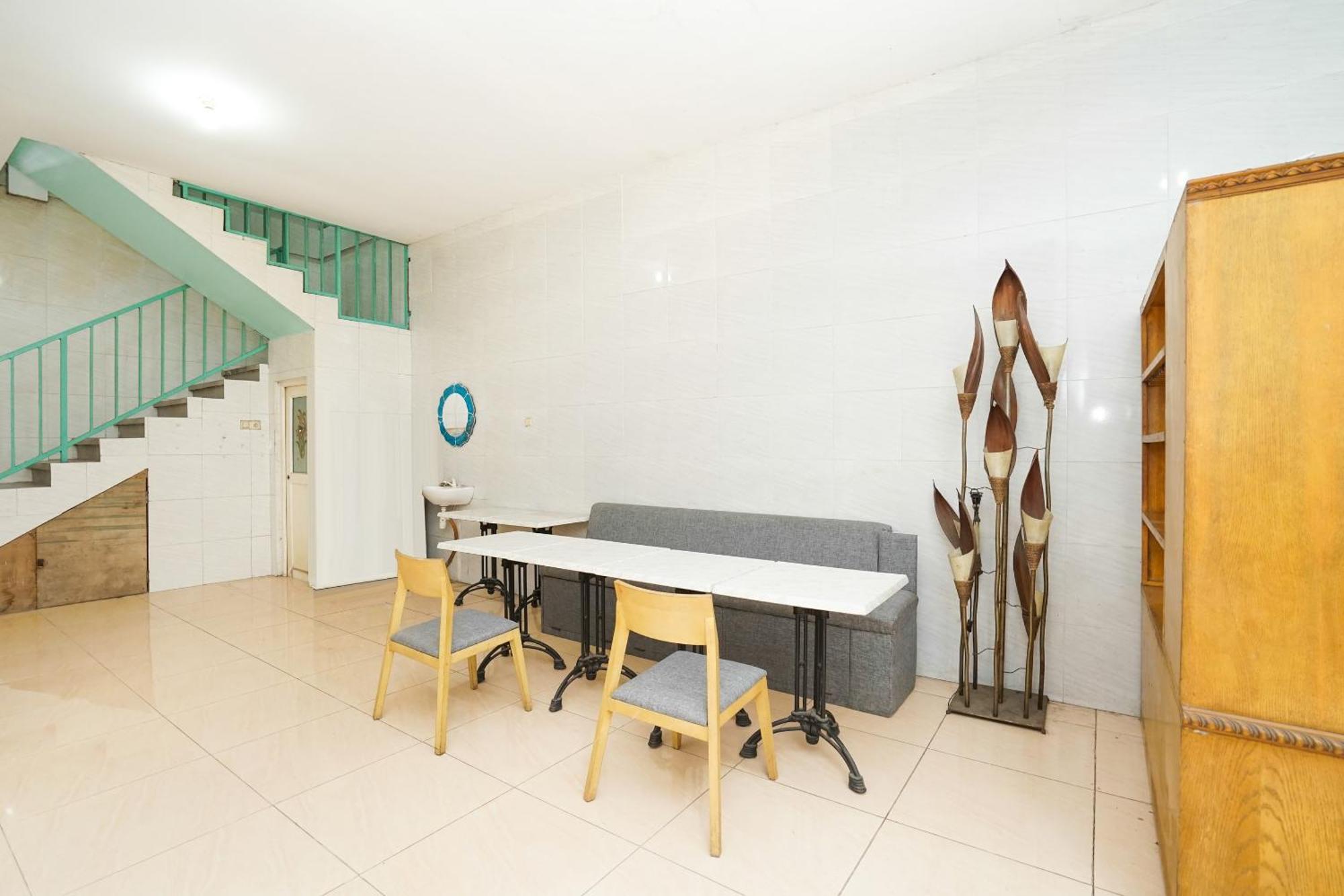 Oyo 425 Mojokerto Guesthouse Dış mekan fotoğraf