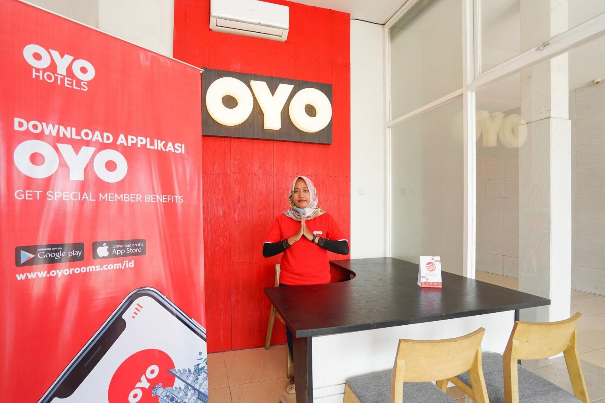 Oyo 425 Mojokerto Guesthouse Dış mekan fotoğraf